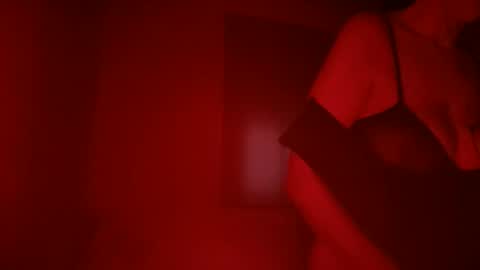 Snapshot of leahsweetvibe chatting on September 17, 8:18 am Sweet Fire online show from September 17, 8:18 am