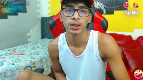 leam_1 online show from March 15, 11:30 pm