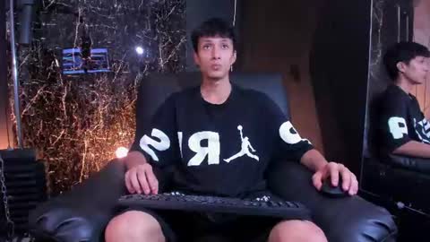 Lean online show from July 17, 9:28 pm