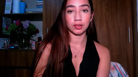 leanaalhub online show from November 26, 4:43 am