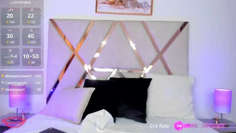 Leandra  online show from January 6, 7:24 pm