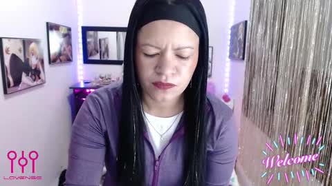 Leandra online show from October 2, 2:38 pm