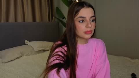 Sophie online show from May 1, 8:58 pm