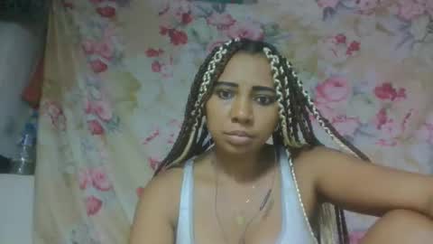 leatiana online show from April 26, 1:53 pm