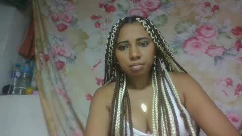 leatiana online show from April 23, 2:52 am