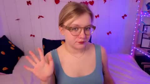 Ellie online show from June 13, 6:35 am