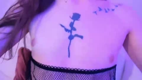 Leefoxx online show from June 24, 5:36 am