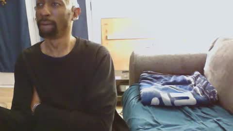 Ebony DeafGuy online show from March 1, 9:24 am