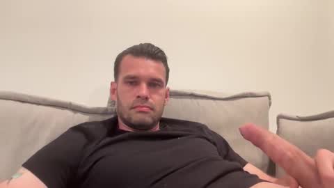 leexxx_69 online show from May 27, 12:28 am