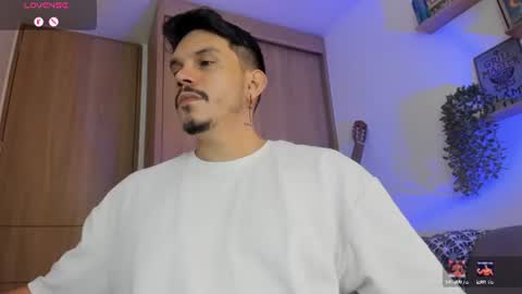 Alejandro online show from July 19, 1:14 pm