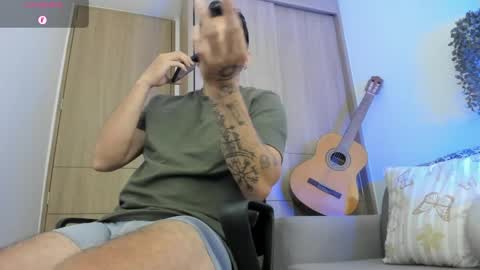 Alejandro online show from April 25, 1:41 pm