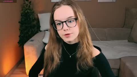 Leia online show from April 29, 1:27 pm