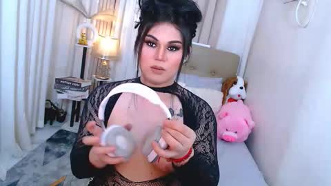 Cailey online show from November 24, 3:16 am