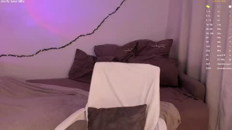 leilalafleur_ online show from July 14, 10:21 am