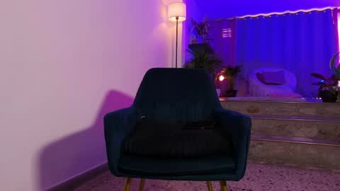 Leja online show from April 30, 8:57 pm