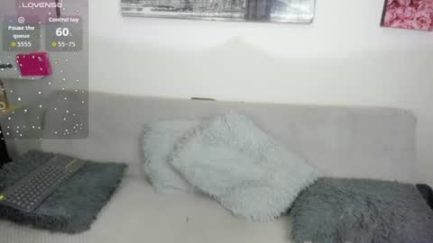 lele_699 online show from July 31, 6:36 am