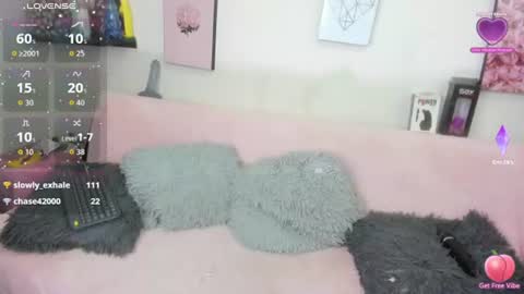 lele_699 online show from June 20, 10:10 am