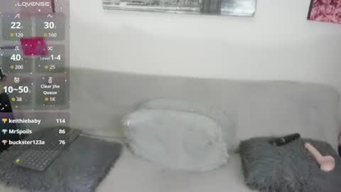 lele_699 online show from July 30, 3:40 am