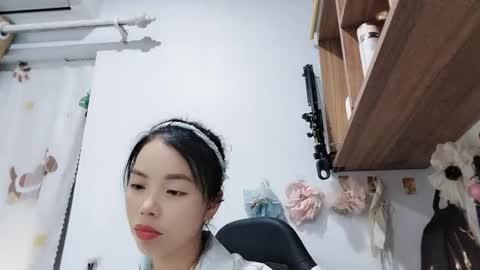 lemon8386 online show from June 19, 2:23 pm