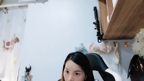 lemon8386 online show from July 3, 4:45 pm