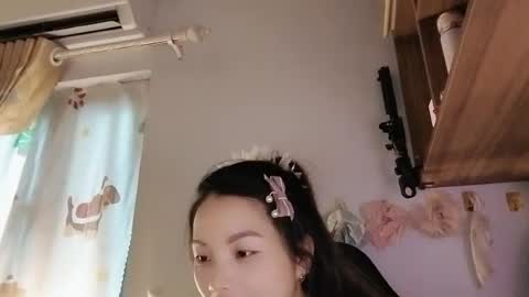 lemon8386 online show from June 18, 7:25 am