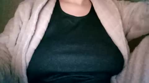 lenagolden online show from February 24, 2:31 pm