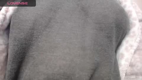 lenagolden online show from November 20, 8:02 am