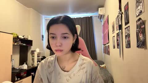 Kate online show from March 19, 9:37 am