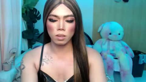 lena online show from November 8, 11:02 am