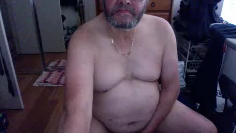 Snapshot of lennyfife chatting on January 11, 12:33 am Pussylicker online show from January 11, 12:33 am