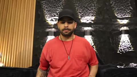Leo  Diaz online show from May 2, 7:52 pm
