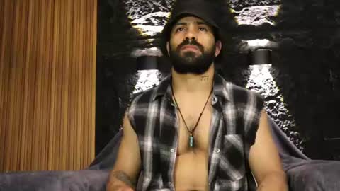 Leo  Diaz online show from June 30, 11:13 pm