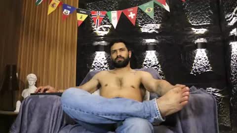 Leo  Diaz online show from June 25, 7:57 am