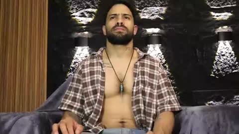 Leo  Diaz online show from July 30, 12:33 am