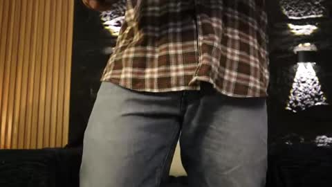 Leo  Diaz online show from April 28, 1:47 am