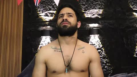 Leo  Diaz online show from July 5, 1:20 am