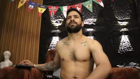 Leo  Diaz online show from June 15, 2:25 am