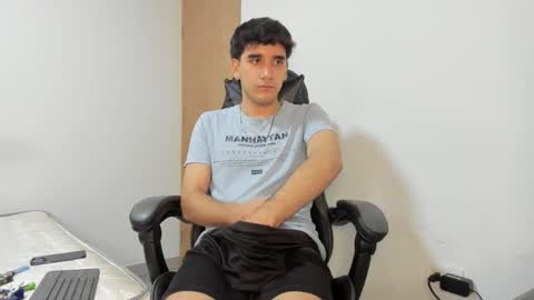 Leo Jones online show from March 4, 10:49 pm