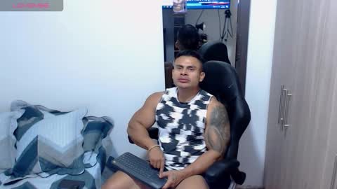 Leo online show from November 19, 12:54 am