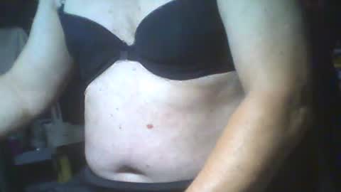 Snapshot of leobau552709 chatting on October 13, 11:18 pm leobau552709 online show from October 13, 11:18 pm