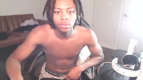 LeoMalonee online show from January 23, 12:14 am