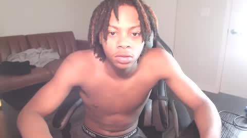 LeoMalonee online show from January 21, 4:10 am