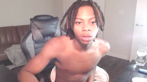 LeoMalonee online show from January 19, 7:36 am