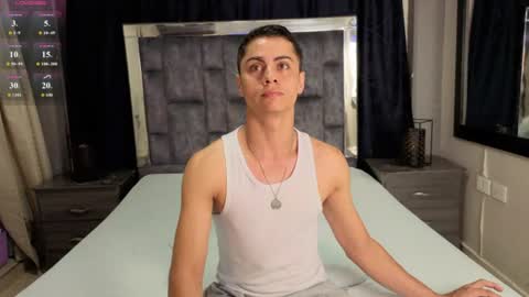 leomonnroe online show from July 26, 5:21 pm