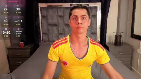 leomonnroe online show from July 7, 7:18 pm