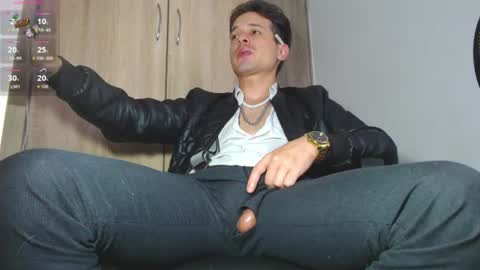 iam leonal online show from July 29, 6:41 pm
