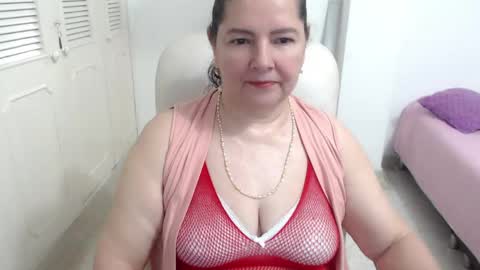 leonela   online show from April 23, 2:52 am