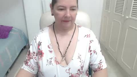 leonela   online show from July 14, 11:54 pm