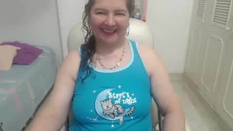leonela   online show from July 17, 12:12 am