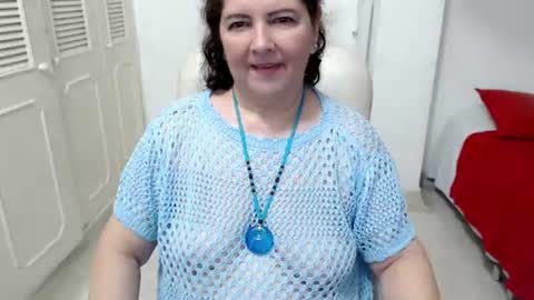 leonela   online show from June 21, 12:39 am